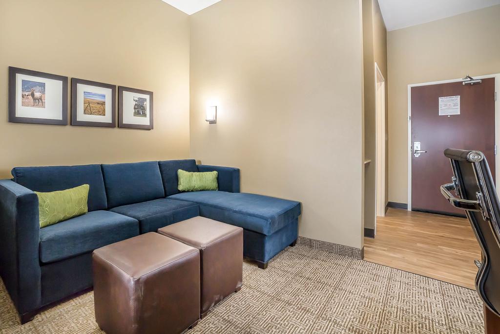 Comfort Suites Billings Esterno foto